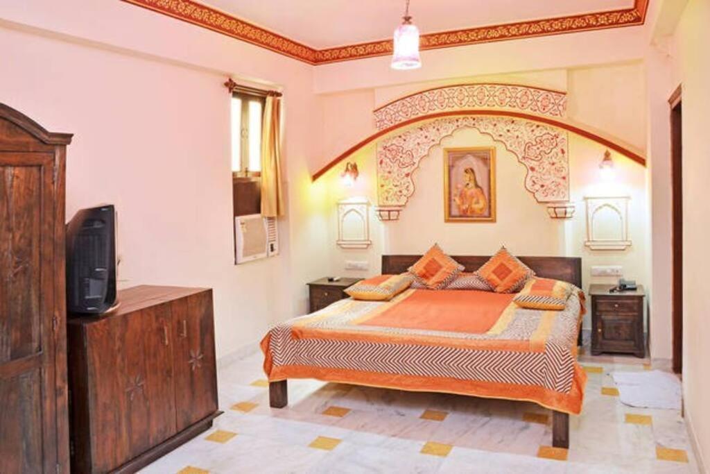 Rani Mahal Hotel Dźajpur Zewnętrze zdjęcie
