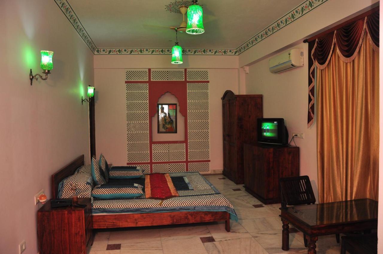 Rani Mahal Hotel Dźajpur Zewnętrze zdjęcie